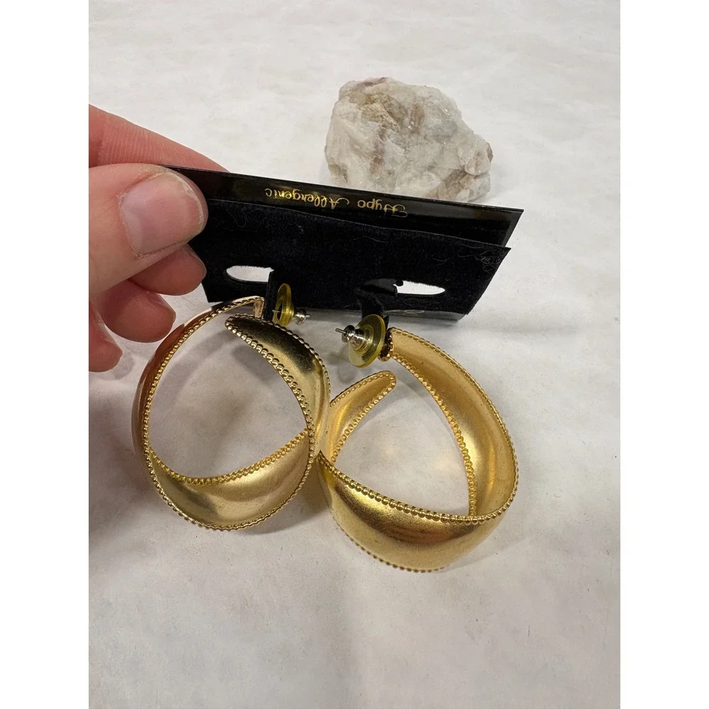 Flings Gold‎ Tone Twisted Hoop Earrings Beaded Edge Hypoallergenic Statement